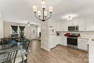 308 Kershaw St, Lancaster, SC 29720 - Photo 12