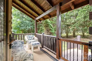 42 Chinaberry Ct, Waynesville, NC 28785 - Photo 8