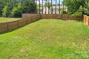 1847 Wilburn Park Ln NW, Charlotte, NC 28269 - Photo 36