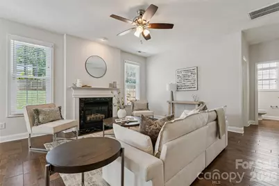 1847 Wilburn Park Lane NW, Charlotte, NC 28269 - Photo 12