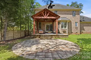 12308 Headquarters Farm Rd, Charlotte, NC 28262 - Photo 18