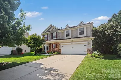 10327 Barrands Lane, Charlotte, NC 28278 - Photo 2