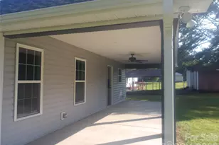 339 W 11th St, Oakboro, NC 28129 - Photo 20