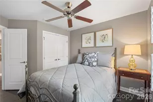 2023 Sage Park Dr, Charlotte, NC 28217 - Photo 30