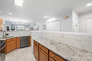 806 Rock Lake Glen, Fort Mill, SC 29715 - Photo 14