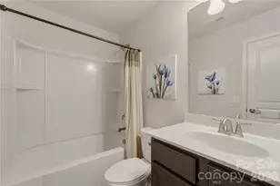 2433 Diplomat Ln, Charlotte, NC 28210 - Photo 18
