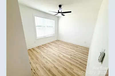 201 E Rice Street, Landis, NC 28088 - Photo 8