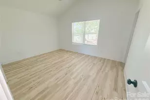 201 E Rice St, Landis, NC 28088 - Photo 4