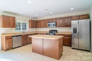 9411 Seamill Rd, Charlotte, NC 28278 - Photo 10