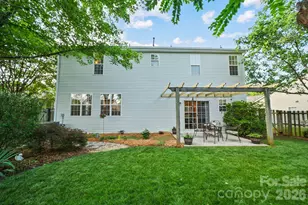 15926 Bubbling Branch Ln, Charlotte, NC 28273 - Photo 40