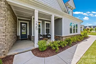 225 Lanyard Ln, Belmont, NC 28012 - Photo 2