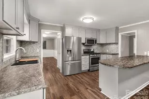 615 Fernwood Dr, Albemarle, NC 28001 - Photo 4