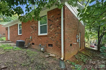 6805 Deanwood Place, Charlotte, NC 28217 - Photo 20