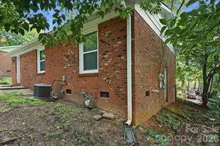 6805 Deanwood Pl, Charlotte, NC 28217 - Photo 20