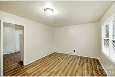 6805 Deanwood Place, Charlotte, NC 28217 - Photo 8
