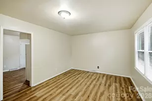 6805 Deanwood Pl, Charlotte, NC 28217 - Photo 8