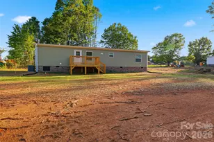4433 Old US 421 Hwy W, Yadkinville, NC 27055 - Photo 4