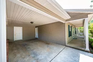 185 Hickman Ave, Hudson, NC 28638 - Photo 4