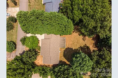 185 Hickman Avenue, Hudson, NC 28638 - Photo 32