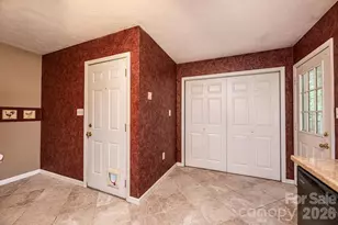 185 Hickman Ave, Hudson, NC 28638 - Photo 16