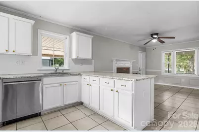 1002 Ramseur Road, Bessemer City, NC 28016 - Photo 10