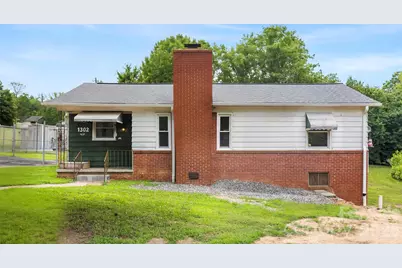 1302 W Gold Street Extension, Kings Mountain, NC 28086 - Photo 1