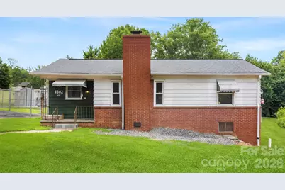 1302 W Gold Street Extension, Kings Mountain, NC 28086 - Photo 2