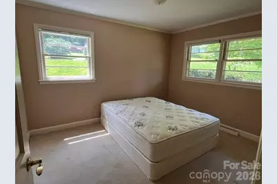 14 Valle Vista Drive, Asheville, NC 28804 - Photo 6
