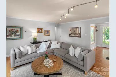 528 N Griffing Boulevard, Asheville, NC 28804 - Photo 10