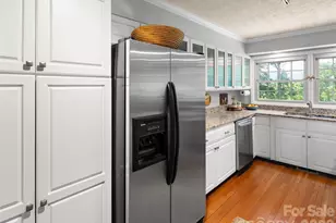 528 N Griffing Blvd, Asheville, NC 28804 - Photo 16