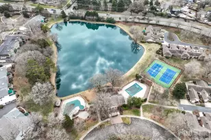 7034 Quail Hill Rd, Charlotte, NC 28210 - Photo 2