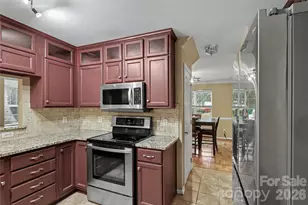 6337 Lily Pad Ct, Charlotte, NC 28262 - Photo 4