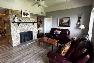 303 Sugar Top Dr, Sugar Mountain, NC 28604 - Photo 4