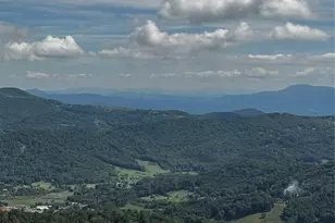 303 Sugar Top Dr, Sugar Mountain, NC 28604 - Photo 12