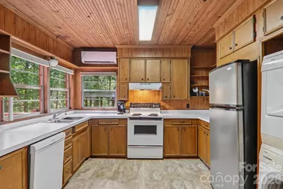 61 Bo Diddly Lane, Cedar Mountain, NC 28718 - Photo 24