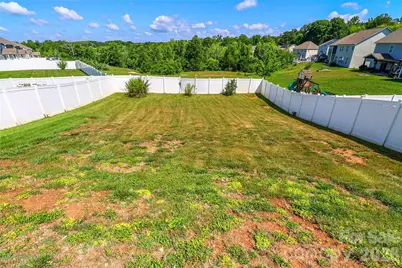 109 E Americana Drive, Mooresville, NC 28115 - Photo 8