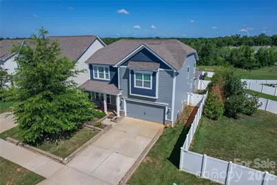 109 E Americana Drive, Mooresville, NC 28115 - Photo 2