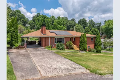 46 Flint Street, Waynesville, NC 28786 - Photo 2
