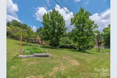 46 Flint Street, Waynesville, NC 28786 - Photo 24
