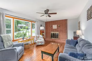 46 Flint St, Waynesville, NC 28786 - Photo 6