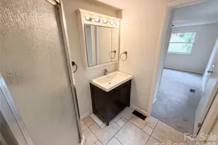 7827 Mallen Dr, Charlotte, NC 28212 - Photo 18