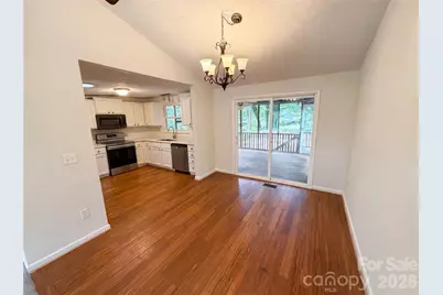 7827 Mallen Drive, Charlotte, NC 28212 - Photo 6