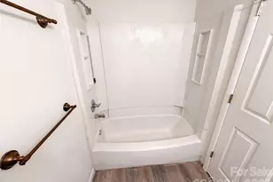 7827 Mallen Dr, Charlotte, NC 28212 - Photo 20