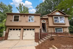 7827 Mallen Dr, Charlotte, NC 28212 - Photo 1