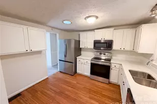 7827 Mallen Dr, Charlotte, NC 28212 - Photo 10