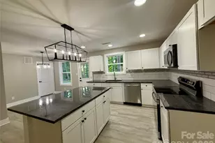 1733 Rollingwood Dr, Kannapolis, NC 28081 - Photo 10