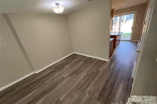 3103 Summercroft Ln, Charlotte, NC 28269 - Photo 14