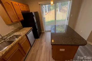 3103 Summercroft Ln, Charlotte, NC 28269 - Photo 18