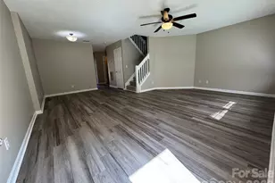 3103 Summercroft Ln, Charlotte, NC 28269 - Photo 4