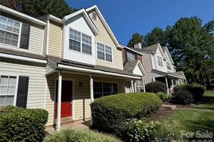 3103 Summercroft Ln, Charlotte, NC 28269 - Photo 2